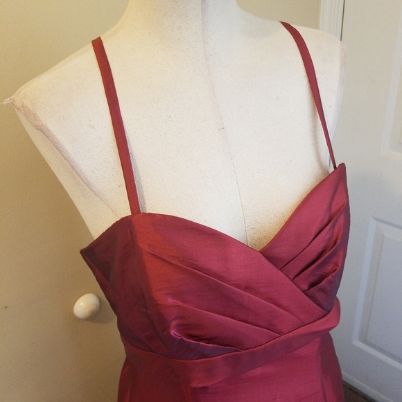 DaVinci Maroon Formal Dress - Picture 6 of 6